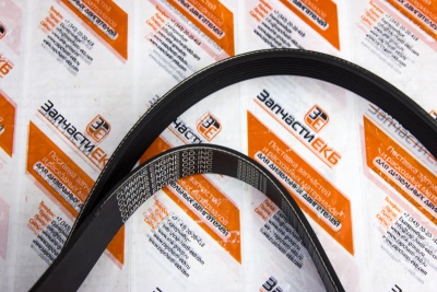 3289213 Приводной ребристый ремень BELT V RIBBED Cummins 